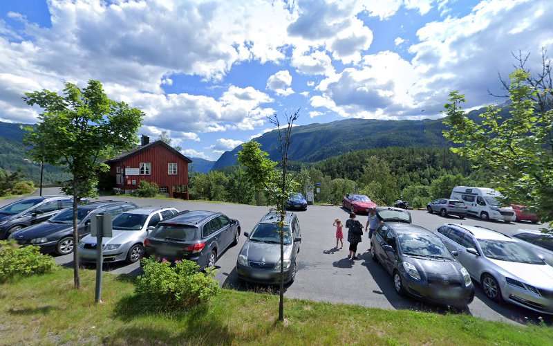 Jarand Barstad Charging Station EV Charging Station at Flatdalsvegen 1283