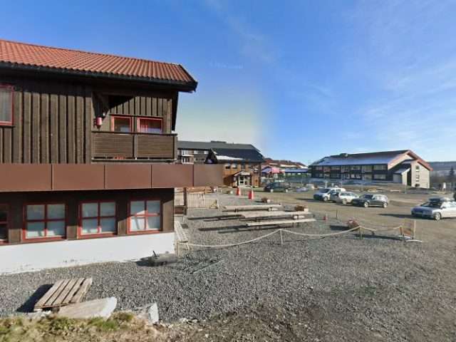 Mer Charging Station in Svingvoll Norway 2652