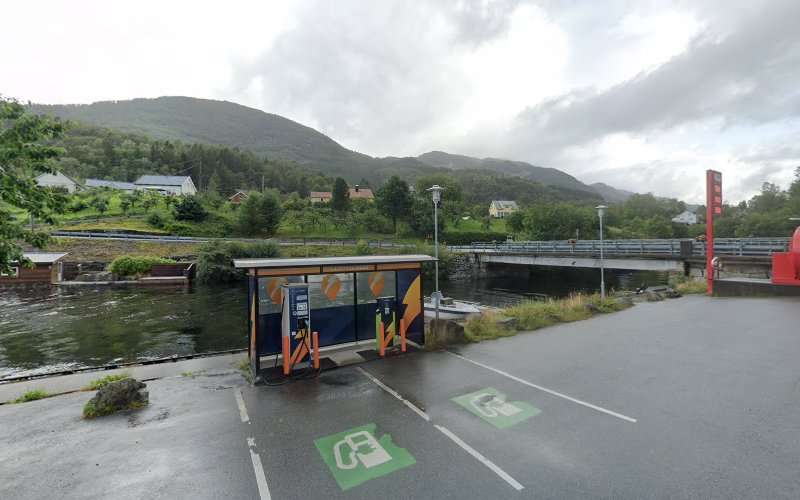 Recharge Charging Station EV Charging Station at 9 Holmen