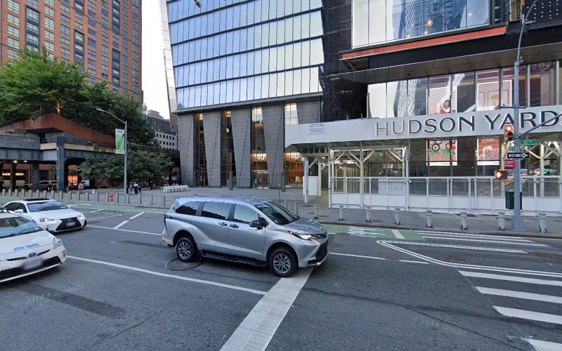 Tesla Destination Charger EV Charging Station at 10 Hudson Yards
