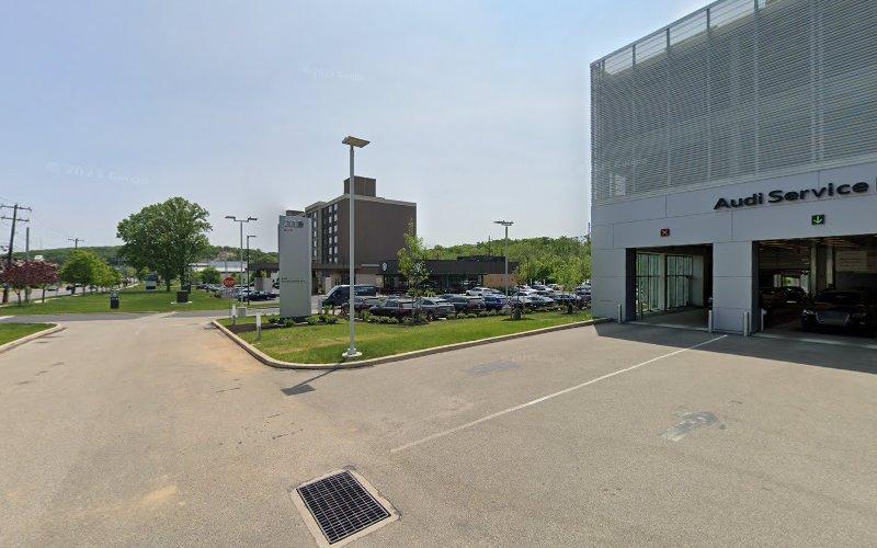 Blink Charging Station EV Charging Station at 428 Pennsylvania Ave