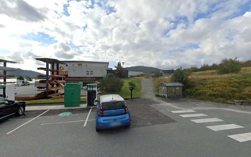 Eviny Charging Station EV Charging Station at Opsangervegen 4