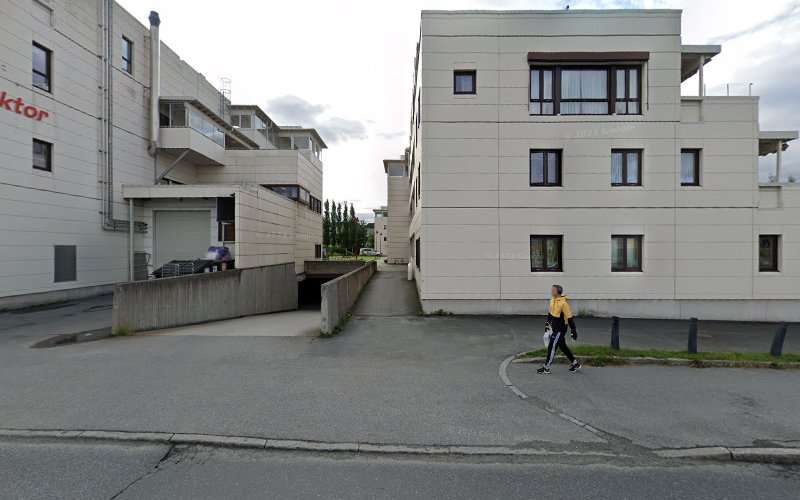 Electric Freeway Charging Station EV Charging Station at Vegamot 6