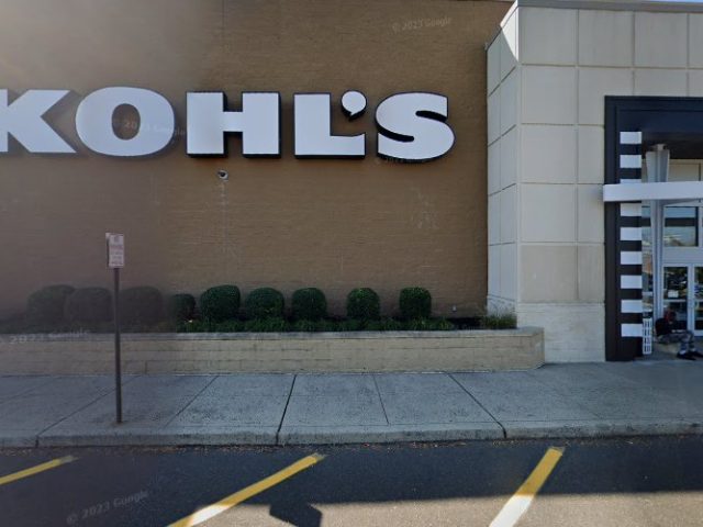 Shell Recharge Charging Station in Warminster Pennsylvania