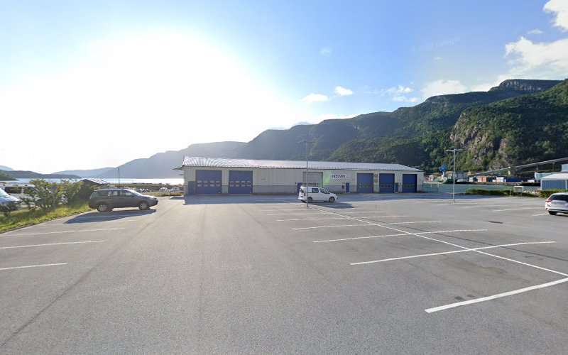 Lade i Norge Charging Station EV Charging Station at 8 Gunnar Schjeldrups veg BREMANGER SVELGEN