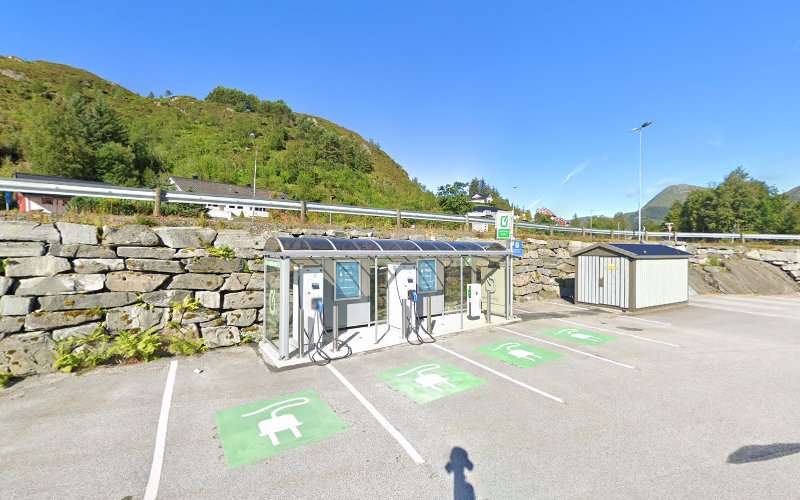 Mer Charging Station EV Charging Station at 74