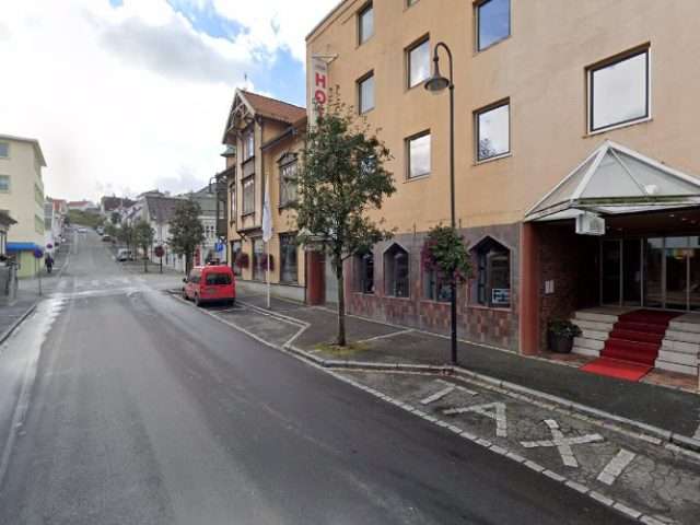 Tesla Destination Charger in Egersund Norway 4370