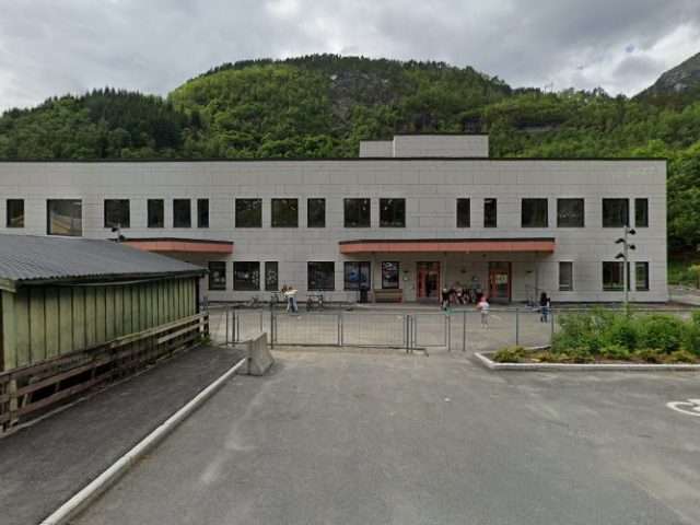 E.ON Norge AS Charging Station in Dalekvam Norway 5722