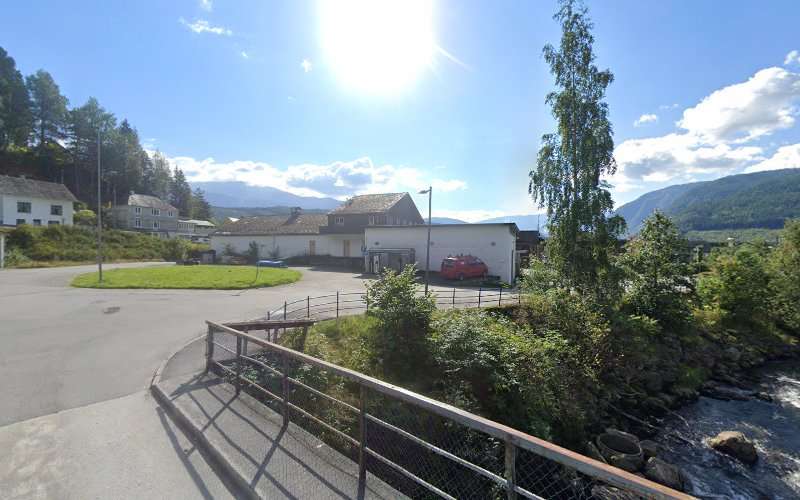 Eviny Charging Station EV Charging Station at Skeiesvegen 19