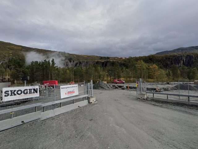Tesla Supercharger in Vøringsfoss Norway 5785