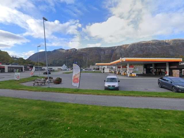 St1 charging station in Mosjøen Norway 8665