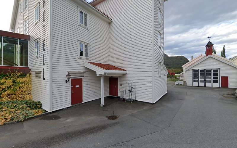 Tesla Destination Charger EV Charging Station at Kjøpmannsgata 27