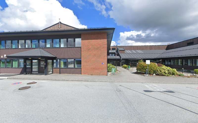 Electric Vehicle Charging Station EV Charging Station at Rådhuset TYSVÆR AKSDAL