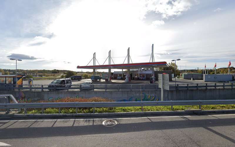 Uno-X eMobility Charging Station EV Charging Station at Kirkeveien 10