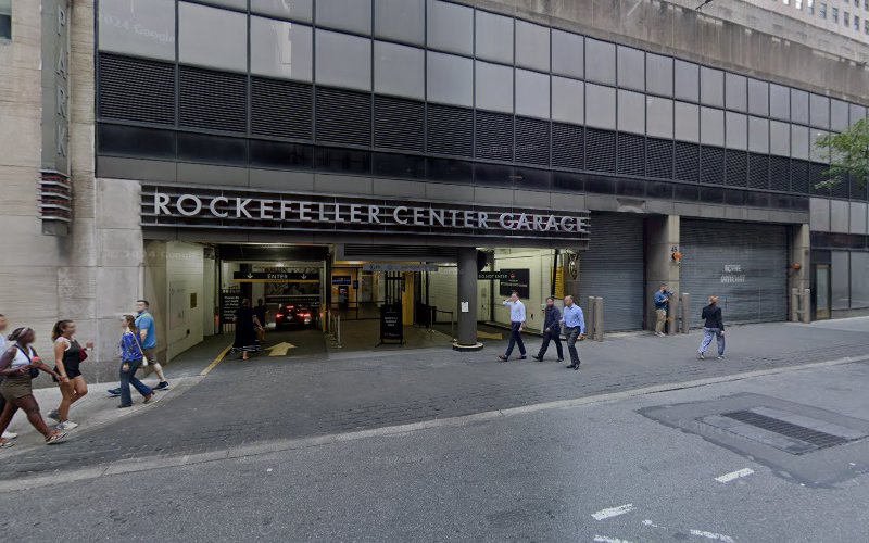 Shell Recharge Charging Station EV Charging Station at 55 W 48th St