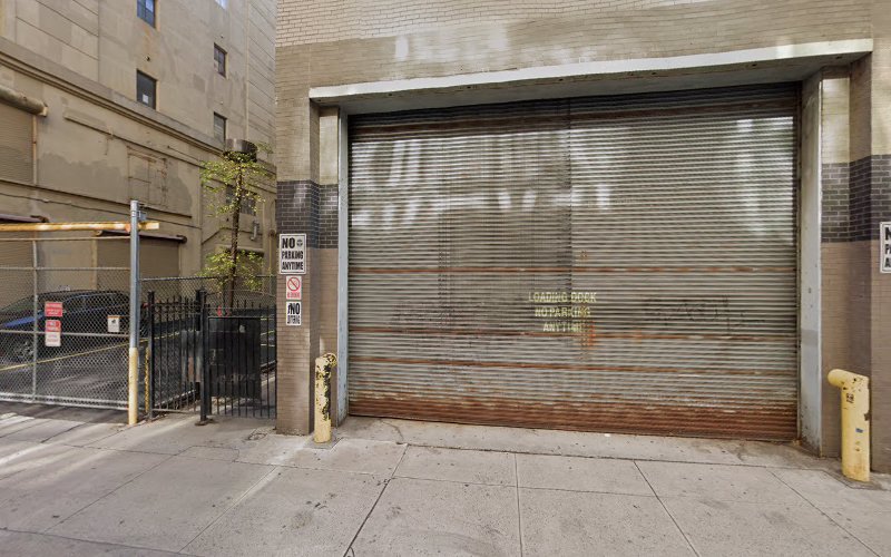 Shell Recharge Charging Station EV Charging Station at 640 W 26th St