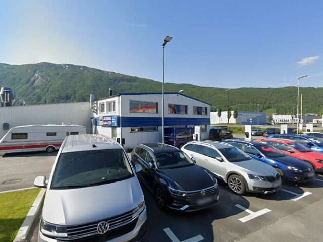 Lade i Norge Charging Station in Narvik Norway 8514