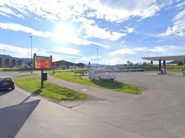 Uno-X eMobility Charging Station in Snøfuglvegen Norway 7350