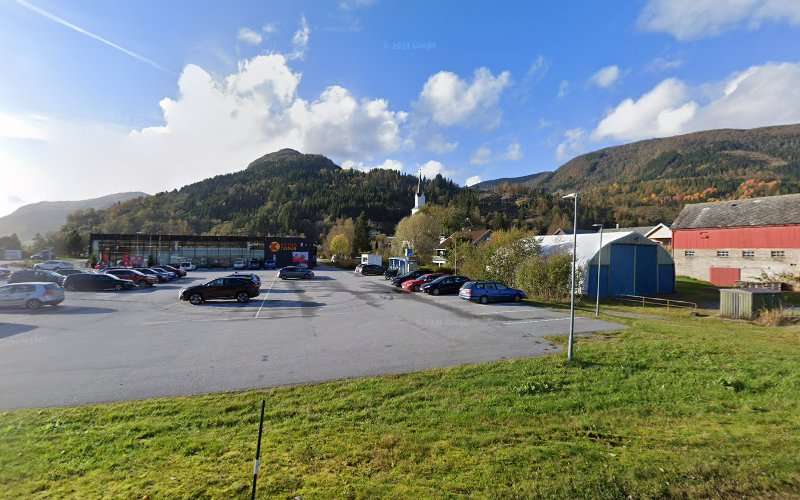 Mer Charging Station EV Charging Station at fjæra 17