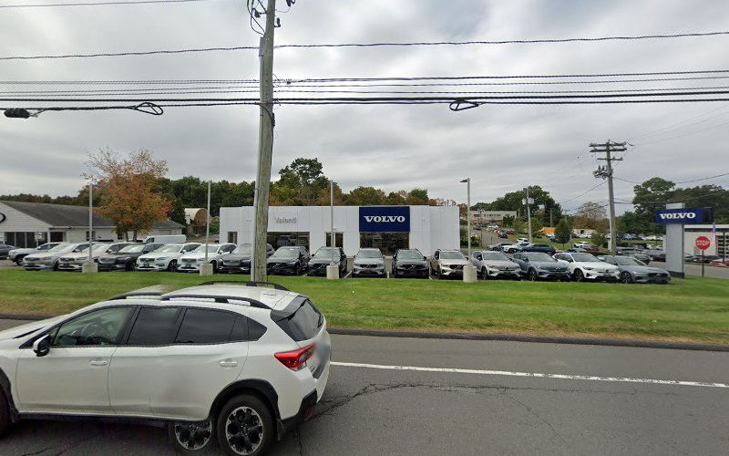 ChargePoint Charging Station EV Charging Station at 694 Straits Turnpike