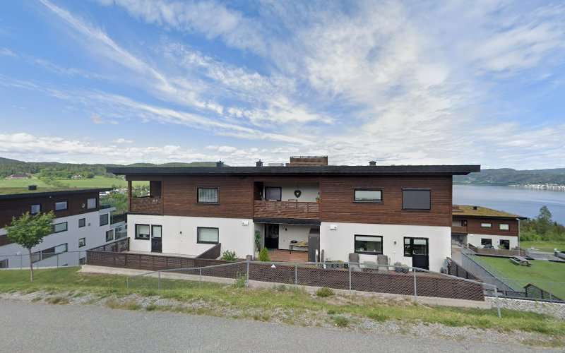 Electric Freeway Charging Station EV Charging Station at Kniveveien 75