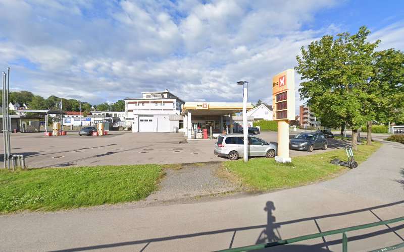 Uno-X Charging Station EV Charging Station at Skiringssalveien 9