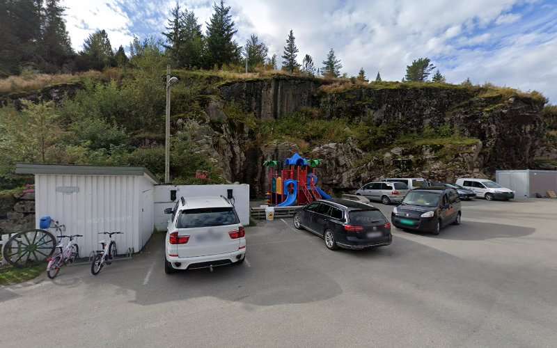 Electric Vehicle Charging Station EV Charging Station at Bessakersjøveien 32