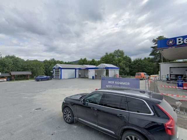 EMES Charge Charging Station in Fannrem Norway 7320