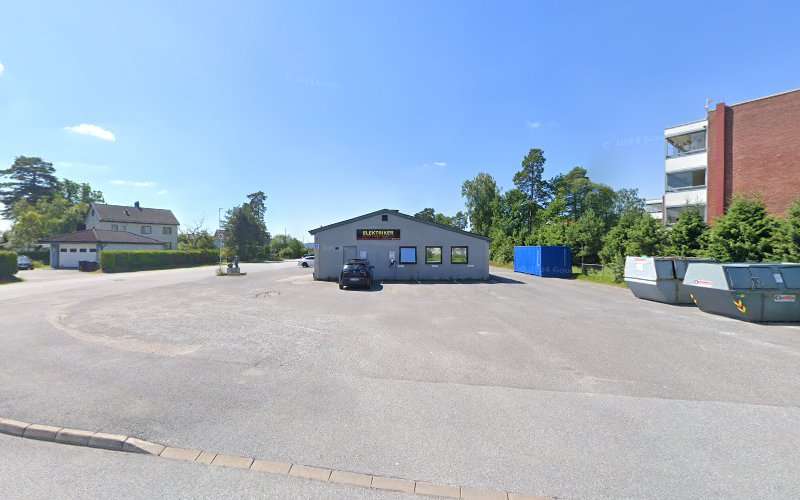 Lade i Norge Charging Station EV Charging Station at Glenneveien 14