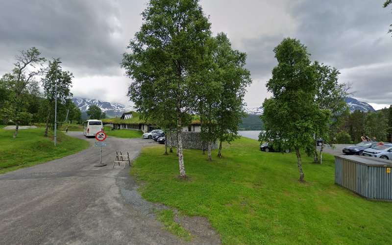 Tesla Destination Charger EV Charging Station at Soløyveien 190
