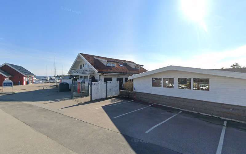 Recharge Charging Station EV Charging Station at Grønnetkilen 2