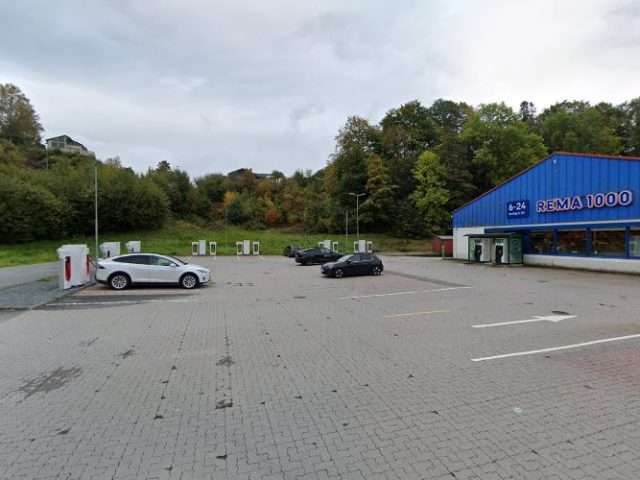 Eviny Charging Station in Os Norway 5200