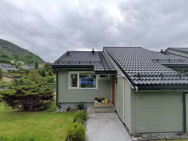 Electric Freeway Charging Station in Arnatveit Norway 5262