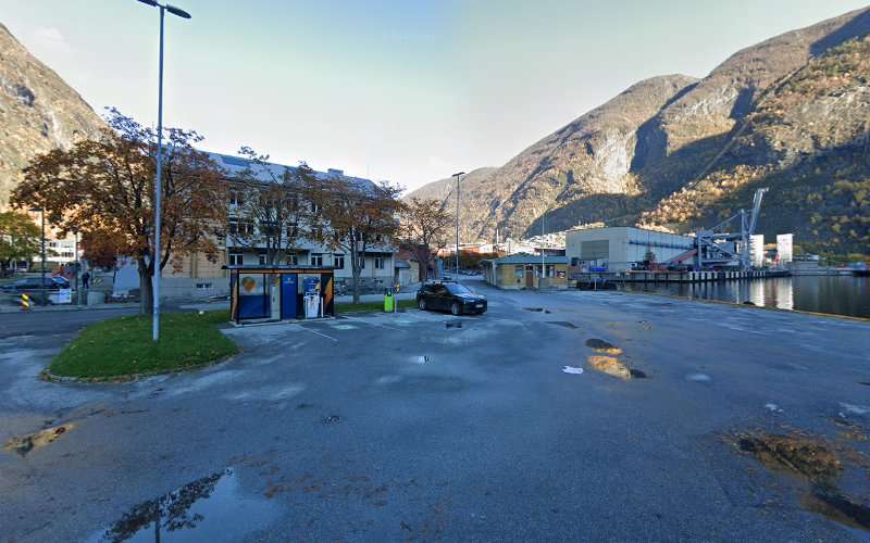 Recharge Charging Station EV Charging Station at Torget 6