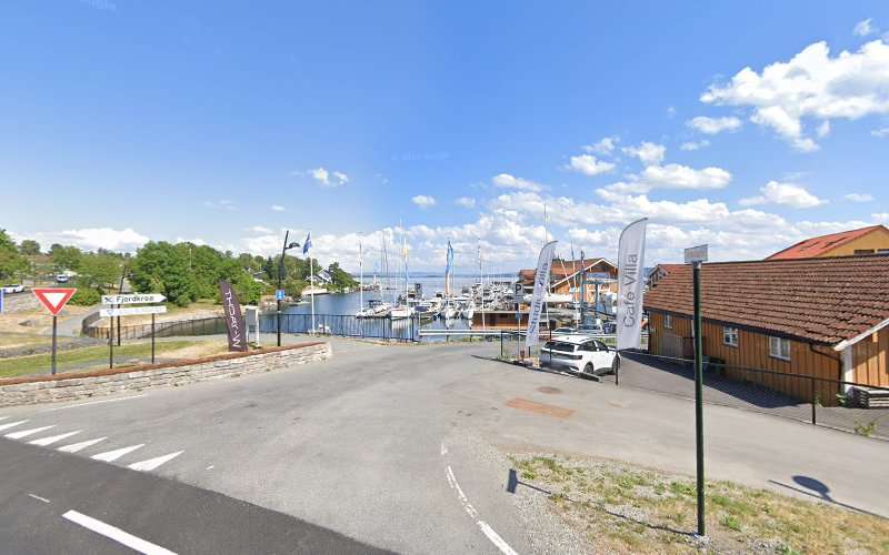 Vollen Marina Charging Station EV Charging Station at Slemmestadveien 416