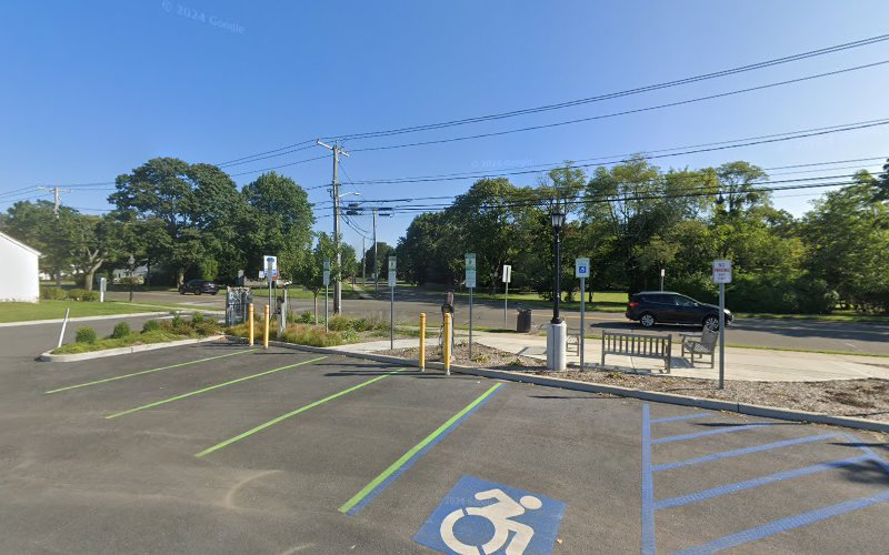 ChargePoint Charging Station EV Charging Station at 85 Mill Rd