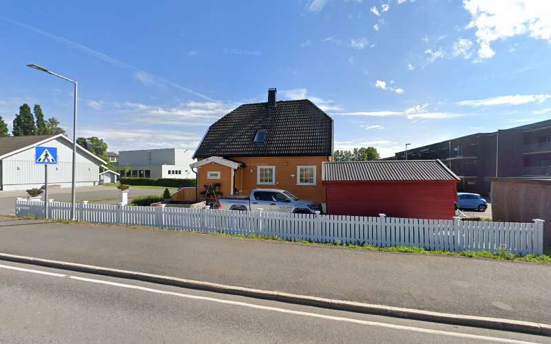 Electric Freeway Charging Station EV Charging Station at Hellaveien 12