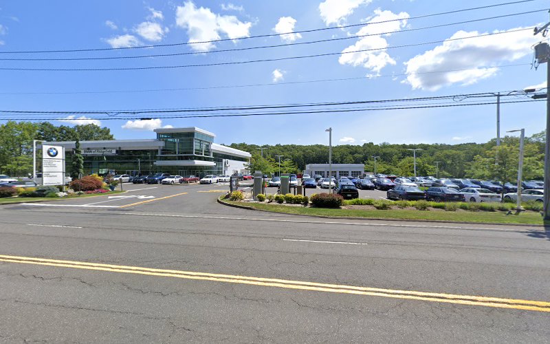 ChargePoint Charging Station EV Charging Station at 746 Danbury Rd