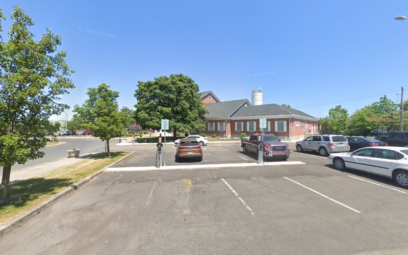ChargePoint Charging Station EV Charging Station at 35 N 3rd St