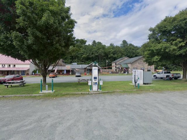 ViaLynk Charging Station in Quechee Vermont