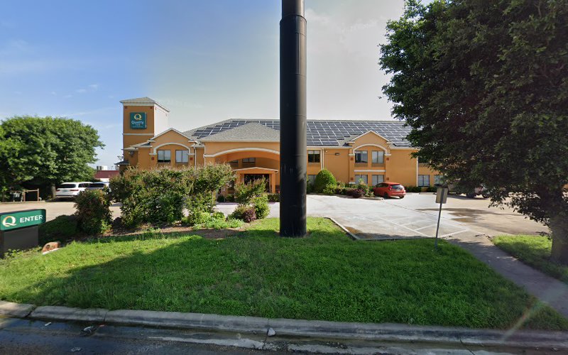 Universal EV Charging Station EV Charging Station at 1505 Hillview Dr