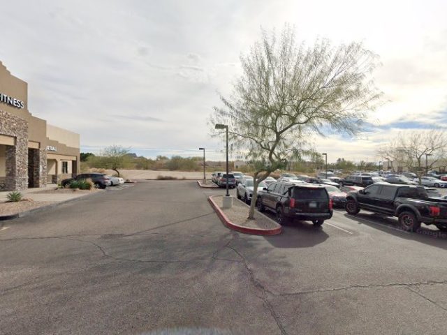 Shell Recharge Charging Station in Scottsdale Arizona