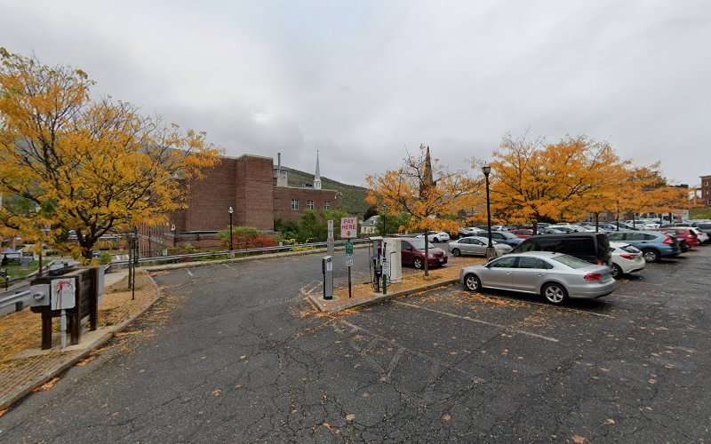 ViaLynk Charging Station EV Charging Station at 12 Grove St