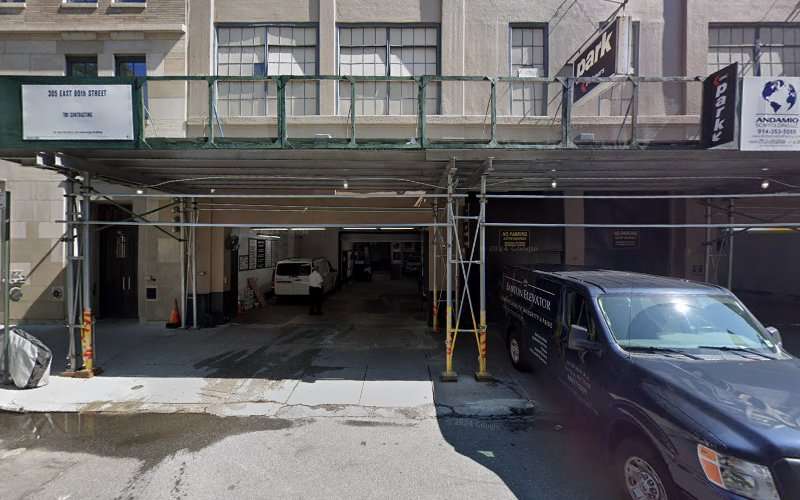 ViaLynk Charging Station EV Charging Station at 305 E 80th St