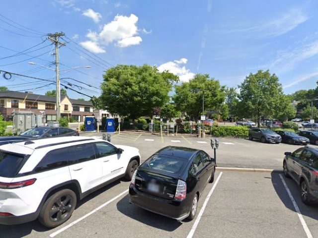 FLO Charging Station in Eastchester New York