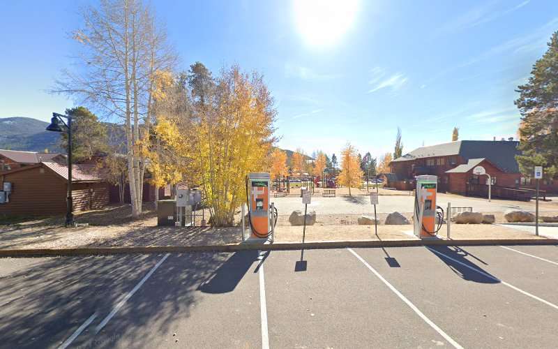 ChargePoint Charging Station EV Charging Station at 1028 Grand Ave