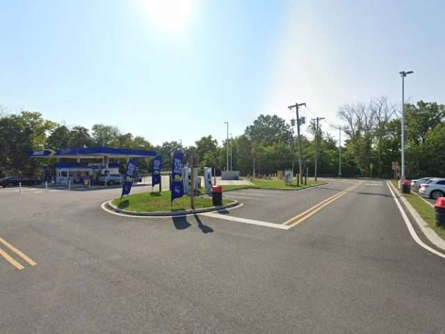 Applegreen Electric Charging Station in Bloomfield New Jersey
