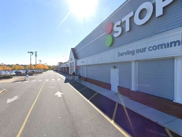 Shell Recharge Charging Station in Bloomfield New Jersey