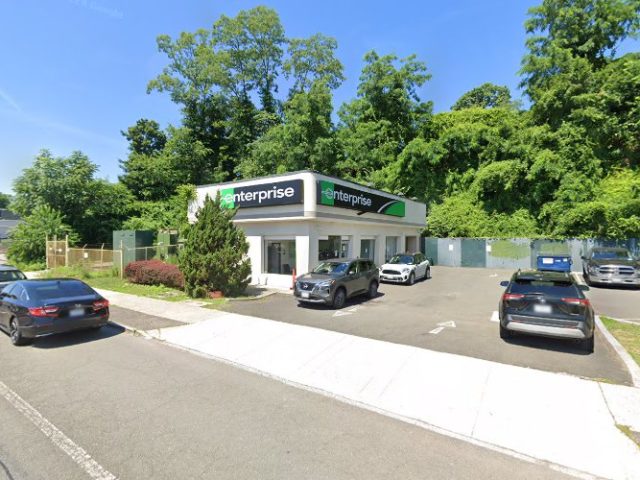 Electric Vehicle Charging Station in Yonkers New York