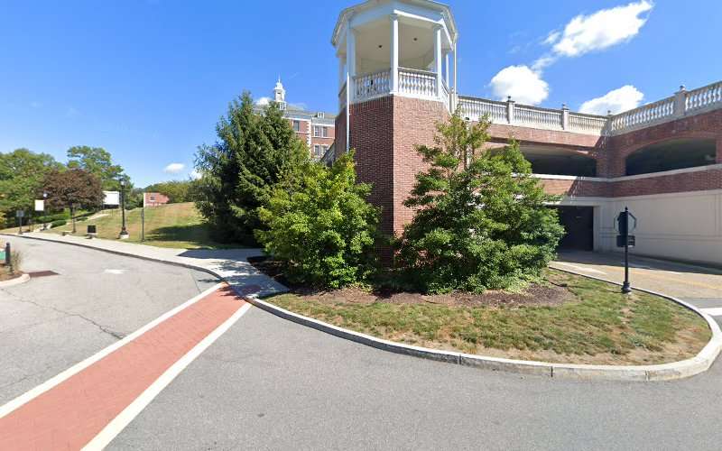 ViaLynk Charging Station EV Charging Station at 1946 Campus Dr New